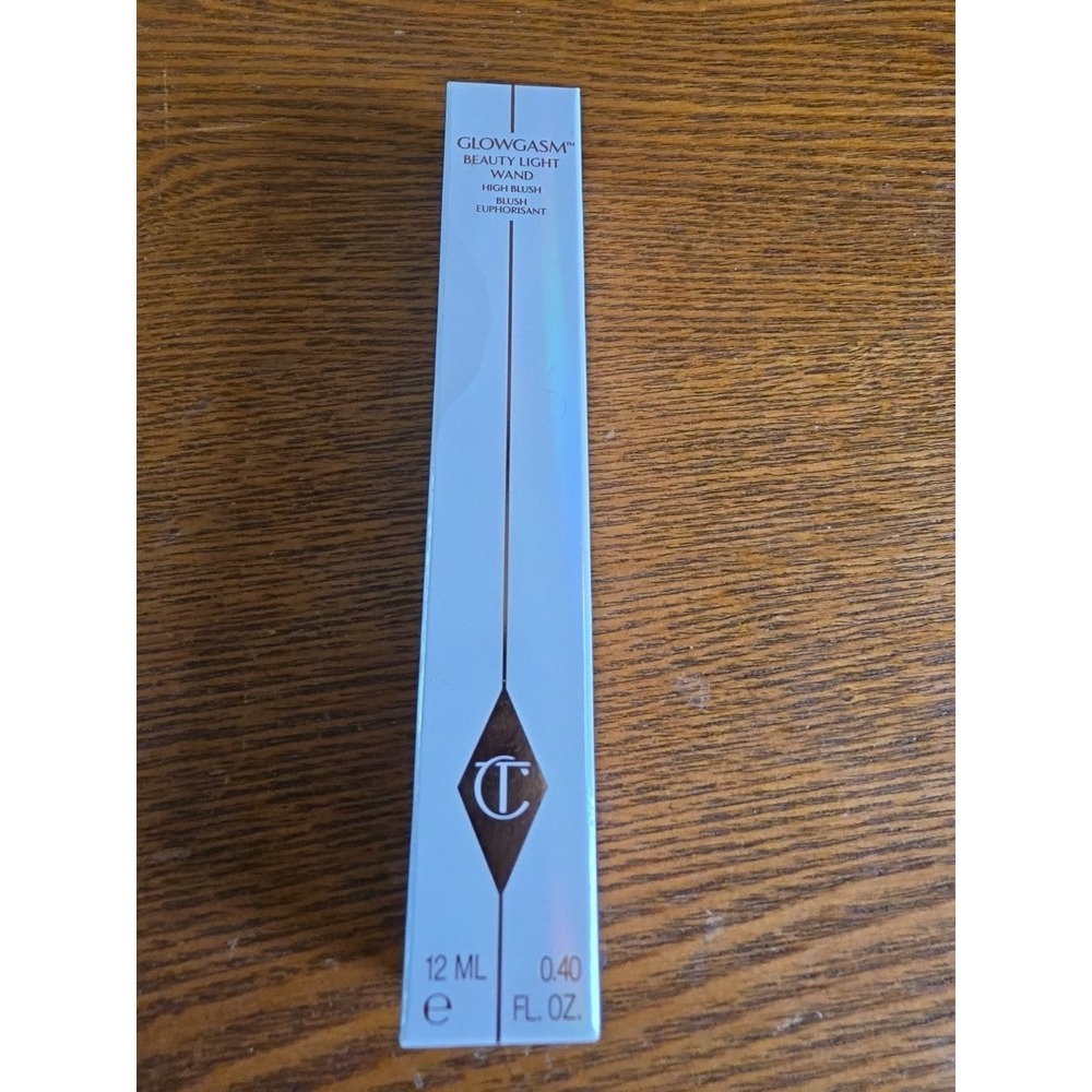 Charlotte Tilbury Glowgasm Beauty Light Wand Pinkgasm 0.4 Fl Oz